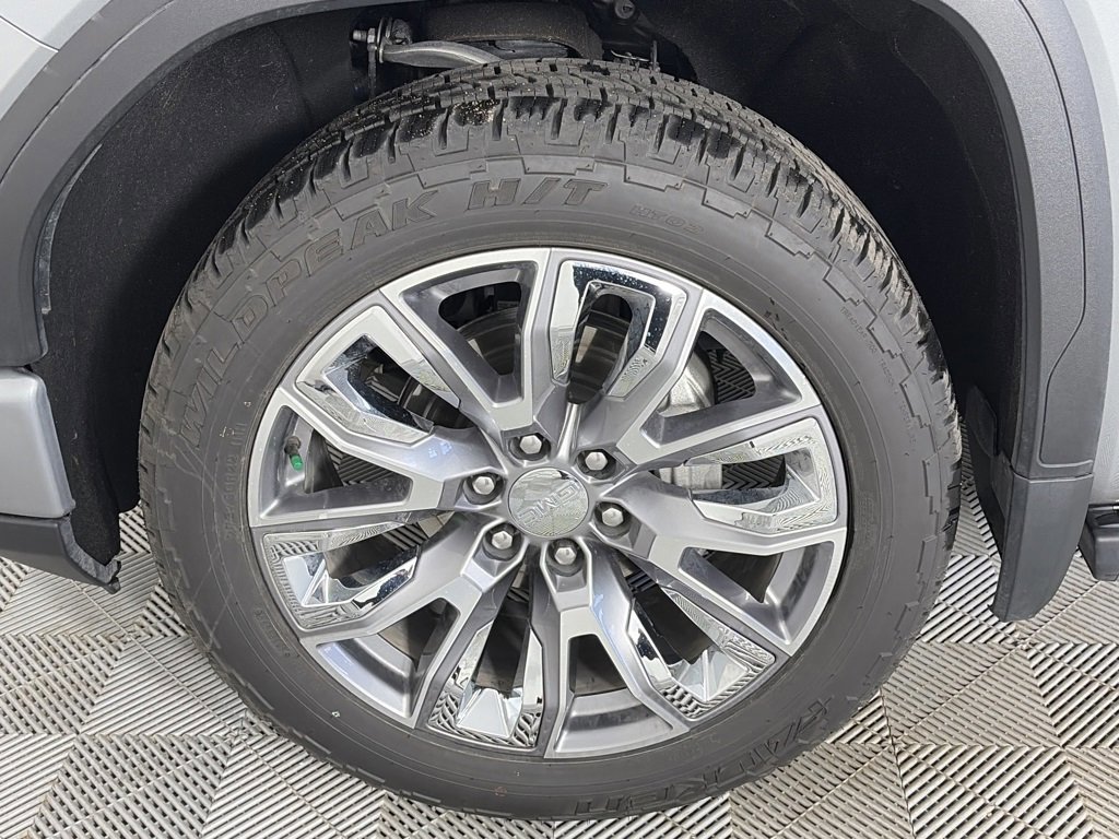 Used 2024 GMC Sierra 1500 Denali image 8