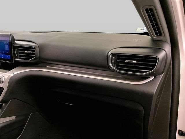 Certified 2021 Ford Explorer XLT w/ Equipment Group 202A AWD/4WD image 15
