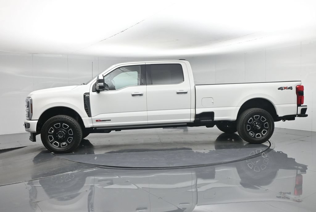 Certified 2024 Ford F250 Platinum AWD/4WD image 34