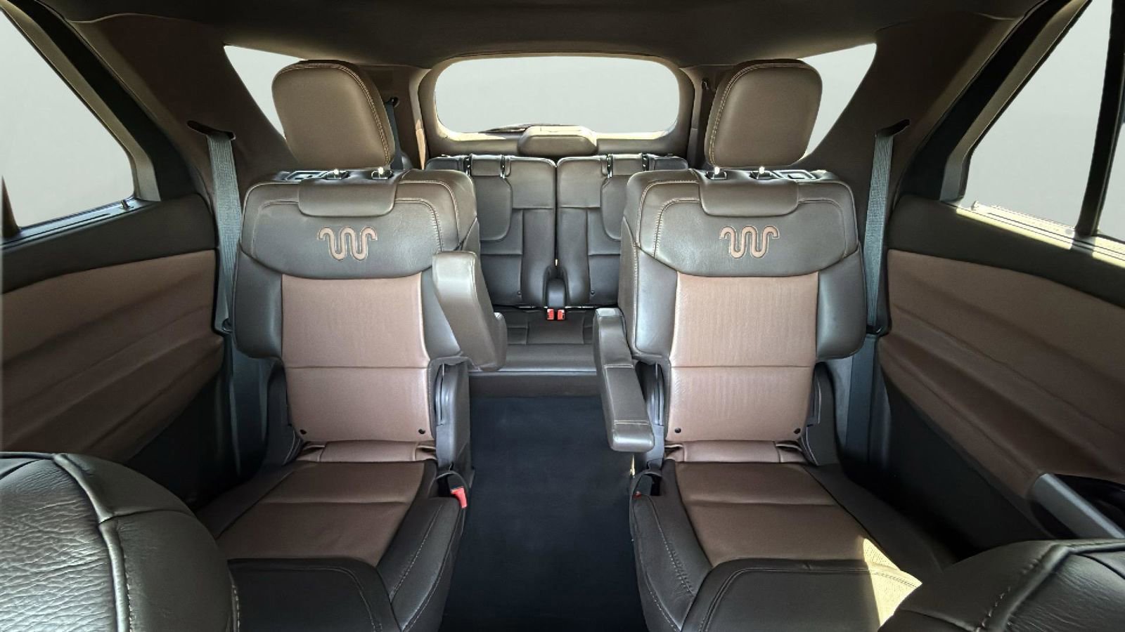 Certified 2022 Ford Explorer King Ranch w/ Premium Technology Package image 26