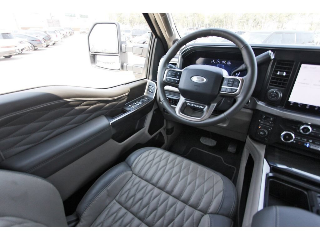 Certified 2026 Ford F350 Platinum w/ Platinum Plus Package AWD/4WD image 11