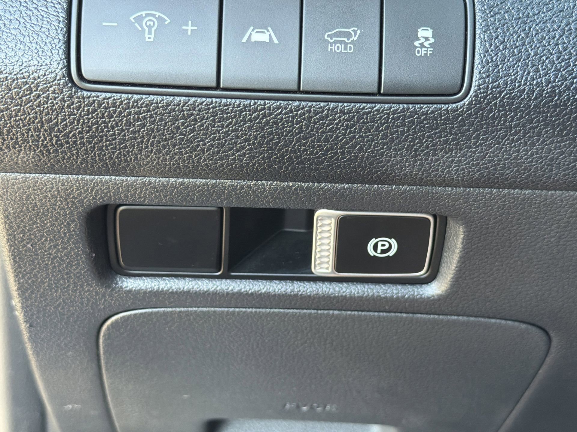 Used 2022 Hyundai Santa Fe SEL w/ Convenience Package image 23