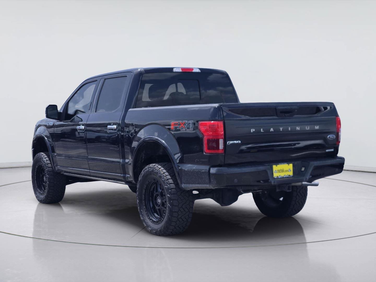 Certified 2019 Ford F150 Platinum w/ Equipment Group 701A Luxury AWD/4WD image 6