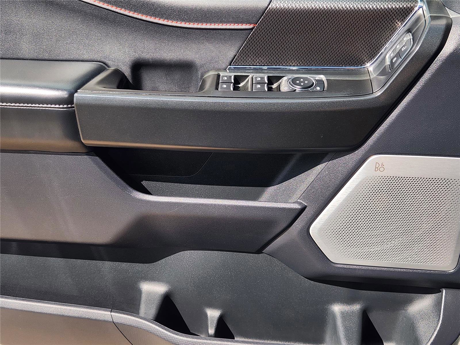 Certified 2024 Ford F150 Raptor image 33