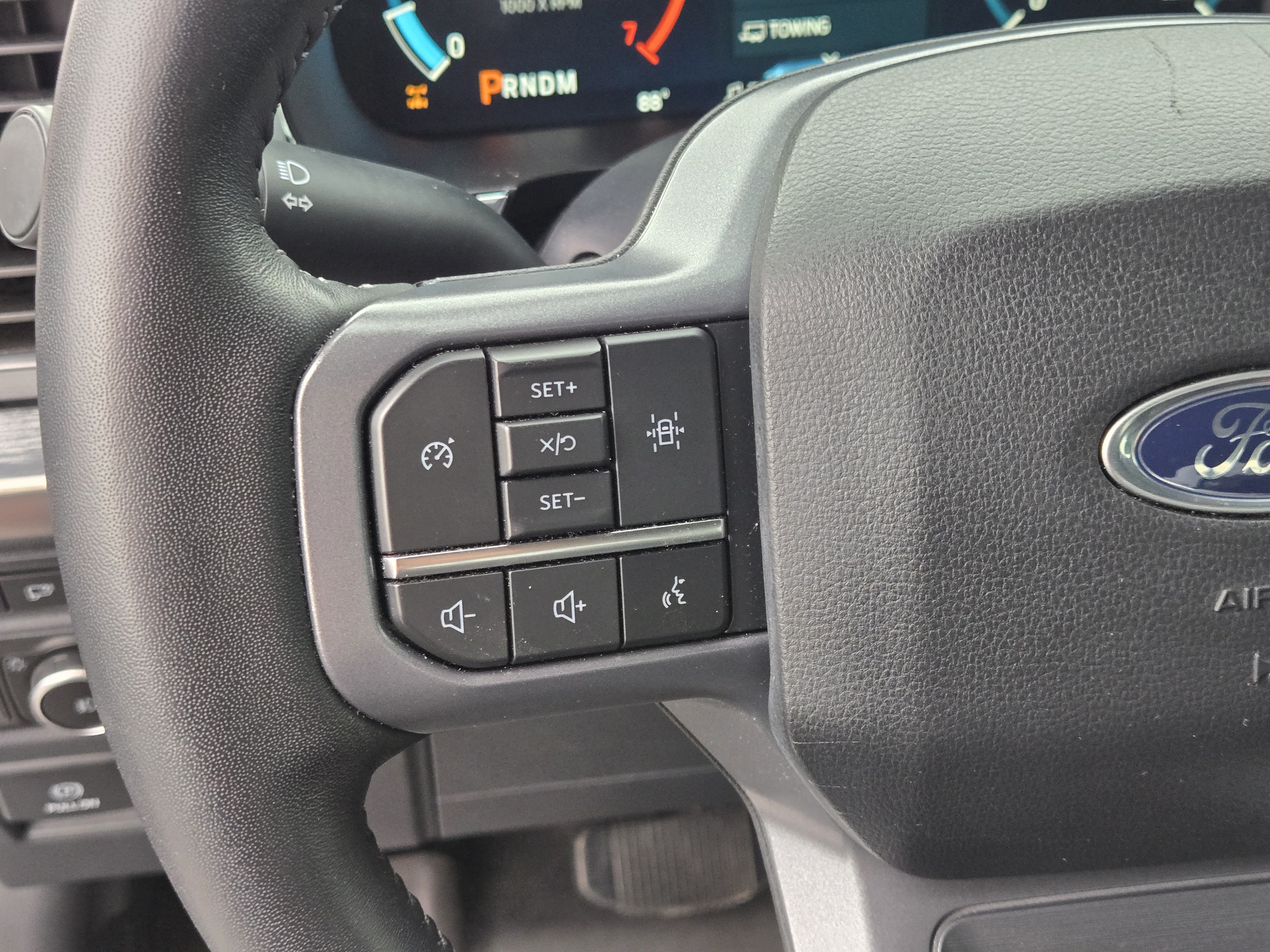 Certified 2023 Ford F150 Lariat w/ Trailer Tow Package AWD/4WD image 25