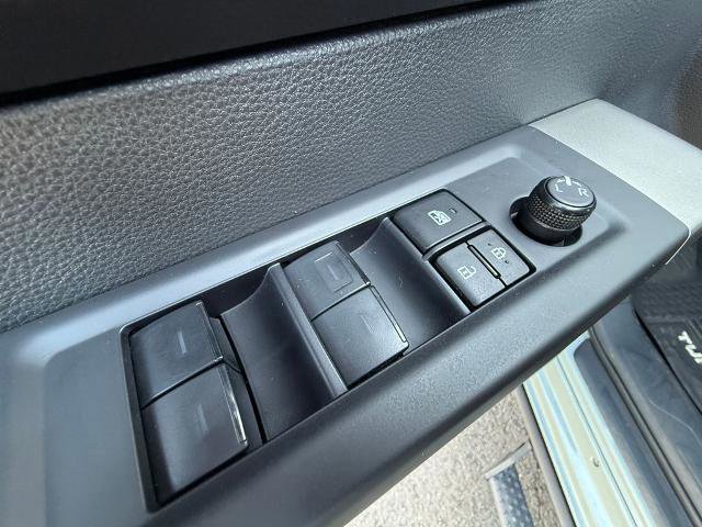 Used 2024 Toyota Tundra SR5 w/ TRD Off-Road Package AWD/4WD image 37