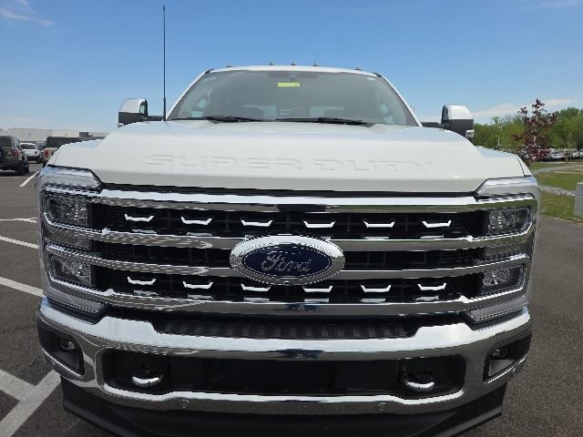 Certified 2024 Ford F250 Lariat w/ Lariat Ultimate Package AWD/4WD image 3