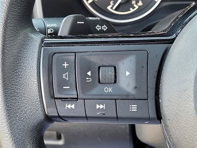 Used 2023 Nissan Rogue SV FWD image 30