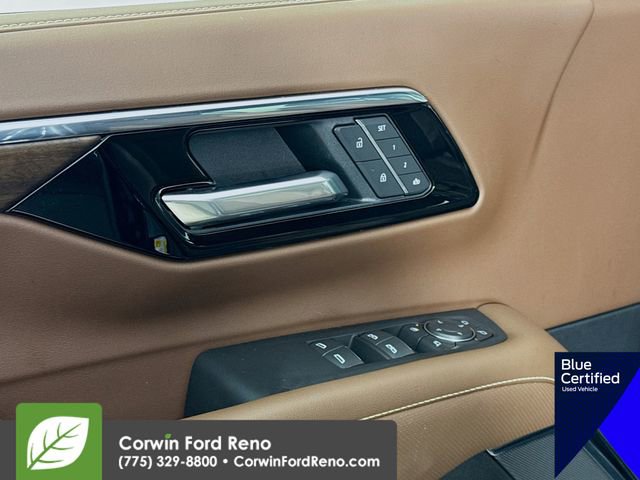 Used 2025 Chevrolet Tahoe High Country image 21