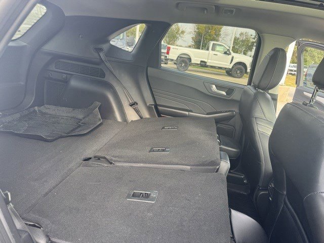 Certified 2022 Ford Escape SEL image 34