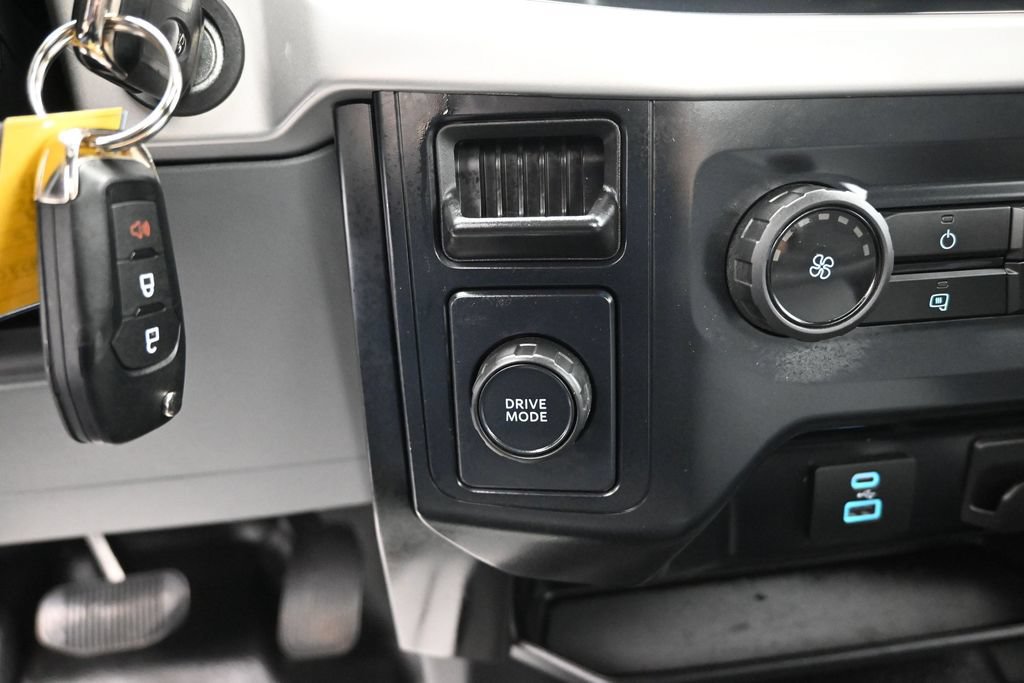 Certified 2023 Ford F150 XL w/ XL Chrome Appearance Package RWD image 17