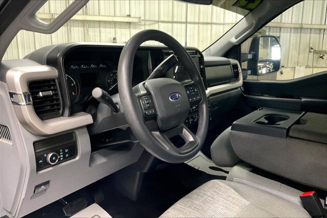 Certified 2023 Ford F250 XLT AWD/4WD image 13