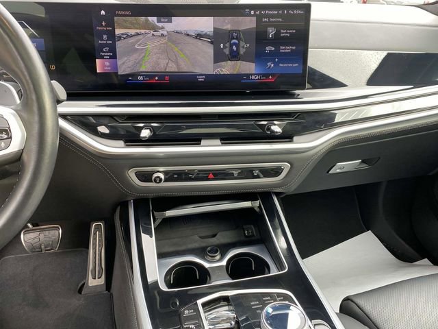 Used 2023 BMW X7 M60i w/ Executive Package image 29