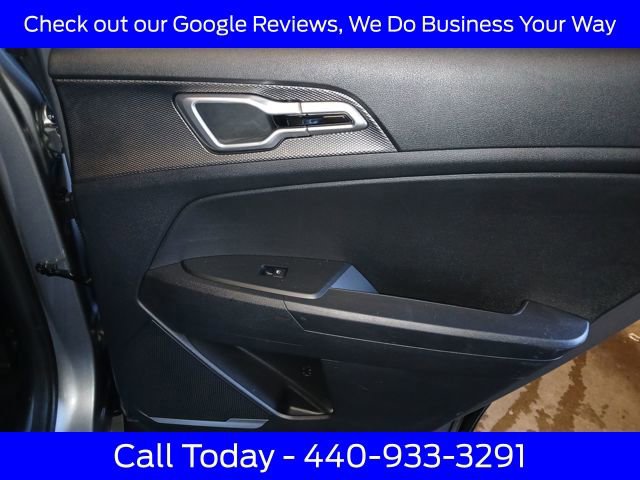 Used 2023 Kia Sportage LX image 39