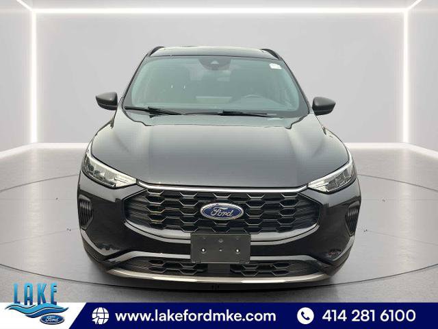 Certified 2024 Ford Escape ST-Line w/ Tech Pack #1 FWD image 2