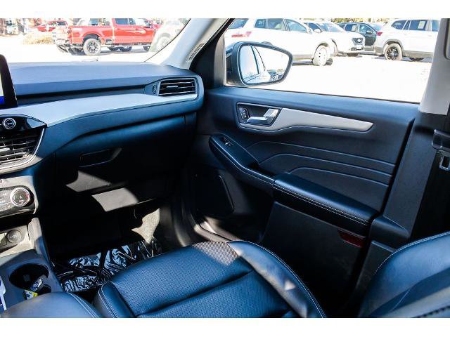 Certified 2022 Ford Escape SEL image 16