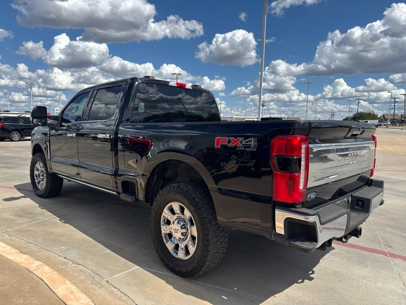 Certified 2023 Ford F250 King Ranch w/ Chrome Package AWD/4WD image 6