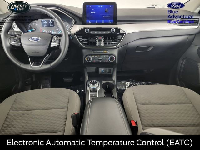 Certified 2022 Ford Escape SE w/ Cold Weather Package image 18