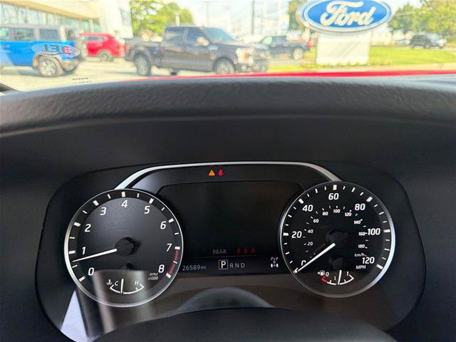 Used 2023 Nissan Frontier SV AWD/4WD image 6