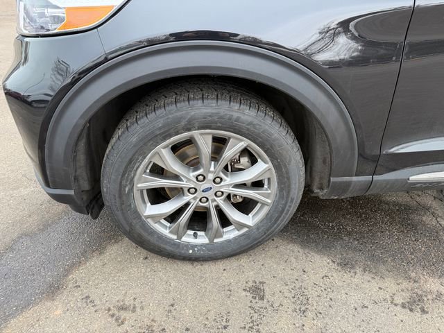 Certified 2023 Ford Explorer Limited w/ Equipment Group 301A image 32