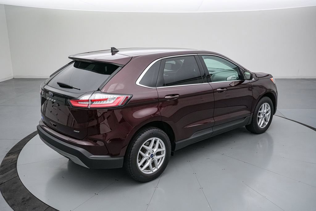 Certified 2022 Ford Edge SEL w/ Convenience Package image 5