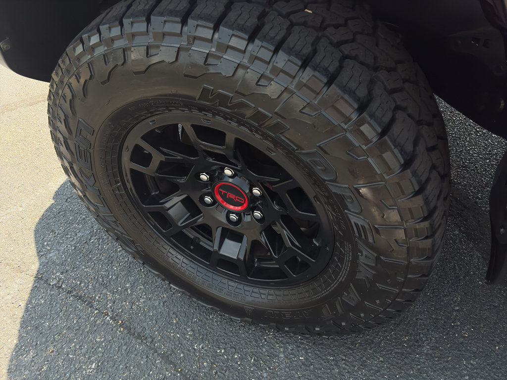 Used 2022 Toyota 4Runner TRD Off-Road Premium w/ Moonroof Package AWD/4WD image 9