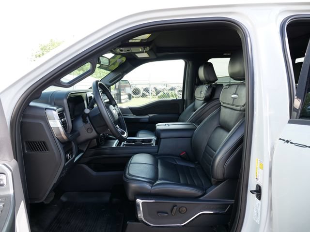 Certified 2026 Ford F450 Platinum w/ FX4 Off-Road Package AWD/4WD image 14