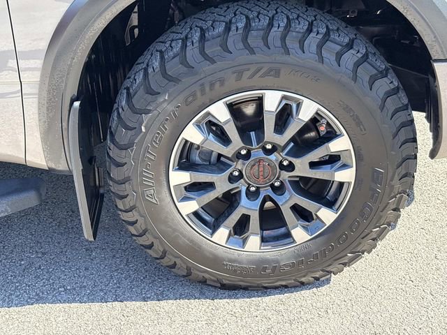 Used 2024 Nissan Titan PRO-4X w/ Pro-4x Convenience Package AWD/4WD image 9