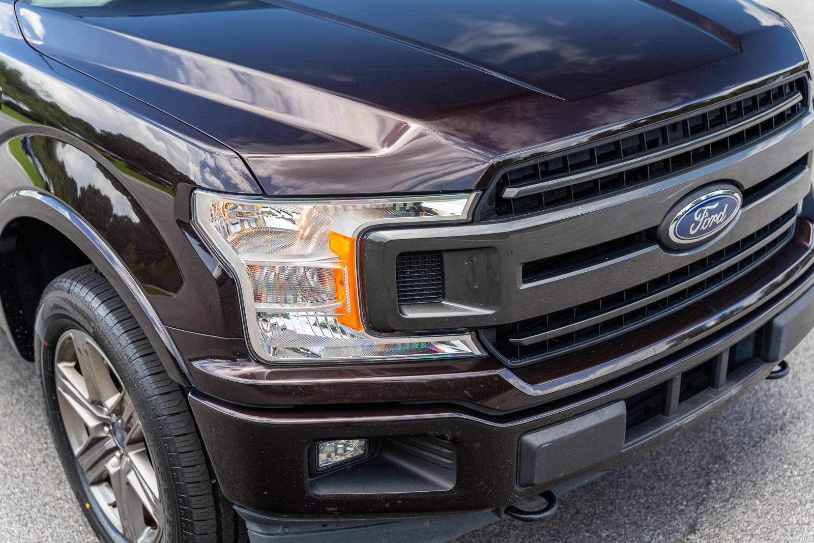 Certified 2020 Ford F150 XLT w/ Equipment Group 302A Luxury AWD/4WD image 10