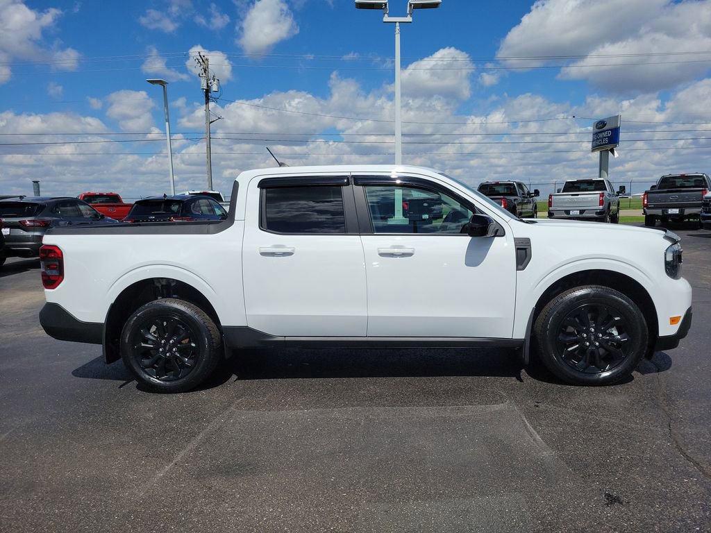 Certified 2024 Ford Maverick Lariat w/ Black Appearance Package image 6