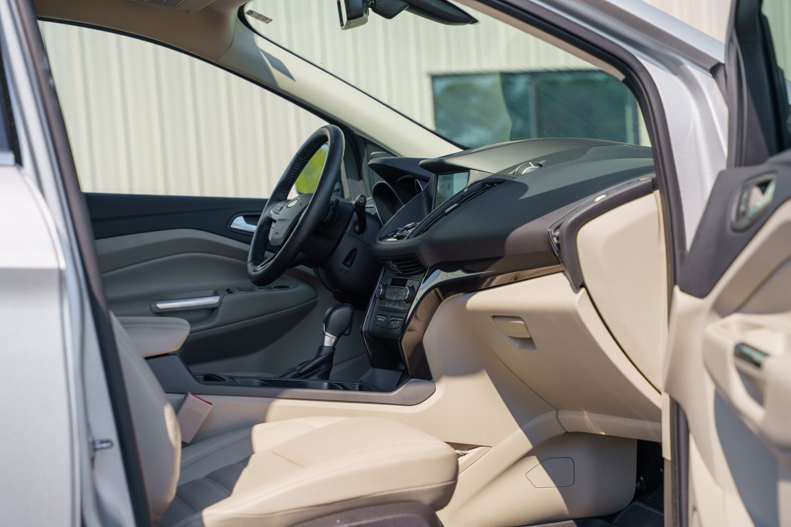 Certified 2017 Ford Escape Titanium FWD image 13