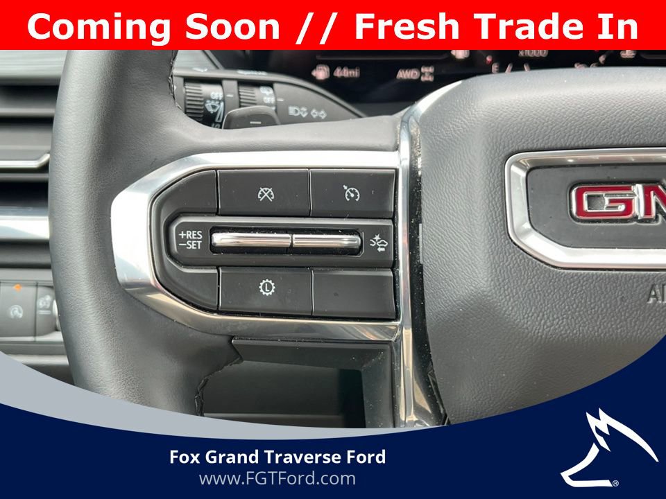 Used 2026 GMC Acadia Elevation w/ Elevation Premium Package AWD/4WD image 20