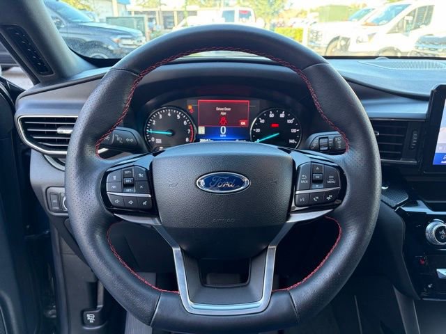 Certified 2022 Ford Explorer ST-Line w/ Class IV Trailer Tow Package image 19