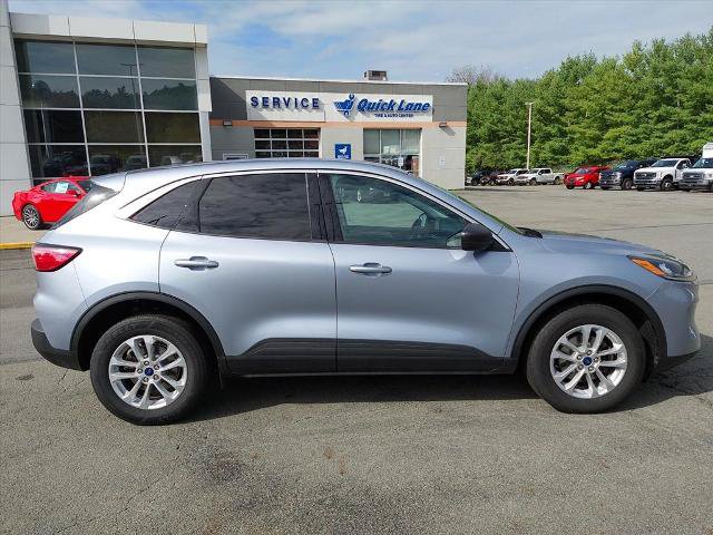 Certified 2022 Ford Escape SE w/ Convenience Package AWD/4WD image 3