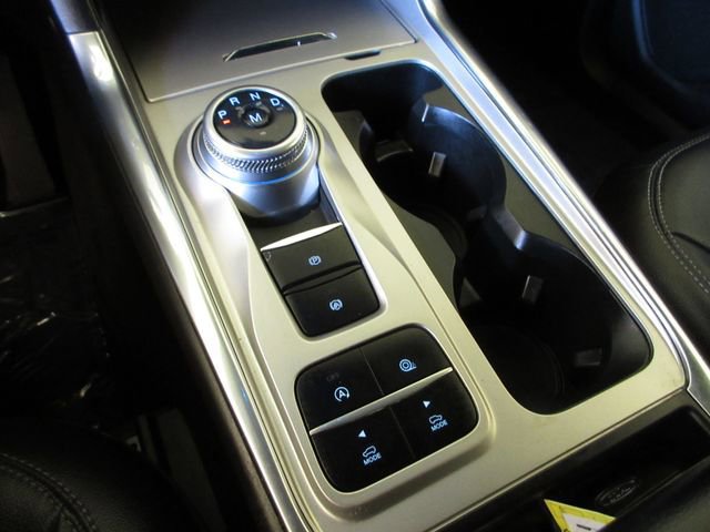 Certified 2020 Ford Explorer XLT w/ Equipment Group 202A image 21