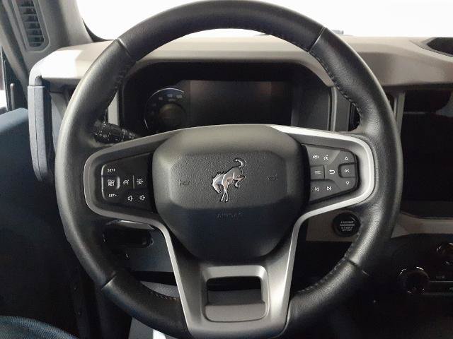 Certified 2024 Ford Bronco Wildtrak AWD/4WD image 3