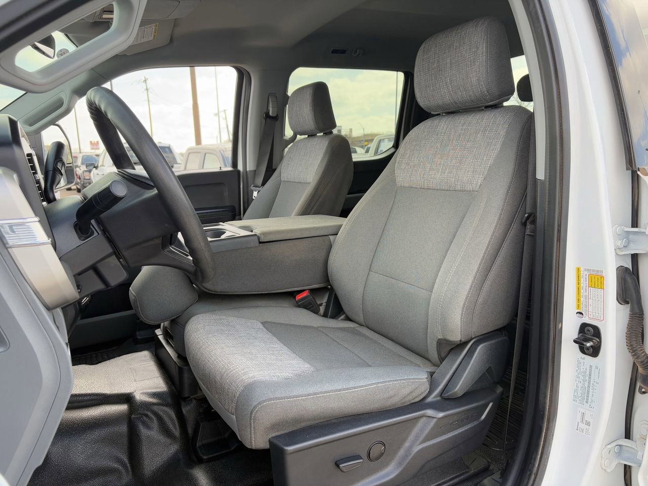 Certified 2024 Ford F350 XLT image 28