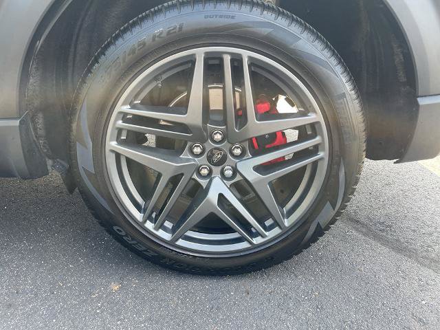 Certified 2025 Ford Explorer ST-Line w/ Premium Package AWD/4WD image 20