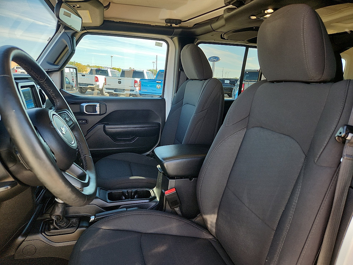 Used 2023 Jeep Wrangler Unlimited Sport AWD/4WD image 8