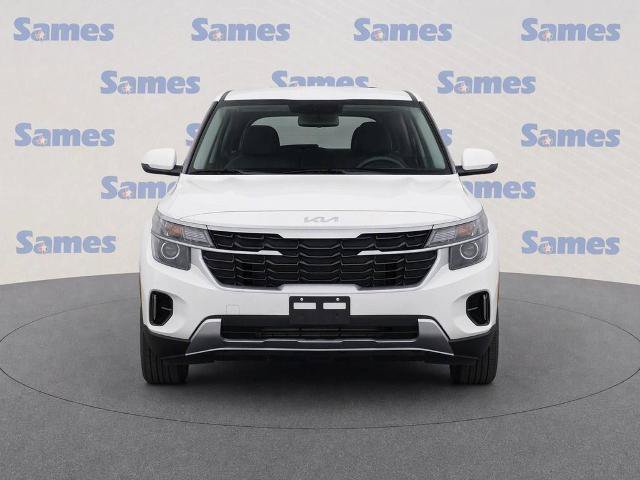 Used 2025 Kia Seltos LX AWD/4WD image 5