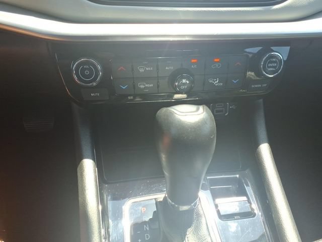 Used 2025 Jeep Compass Limited AWD/4WD image 21