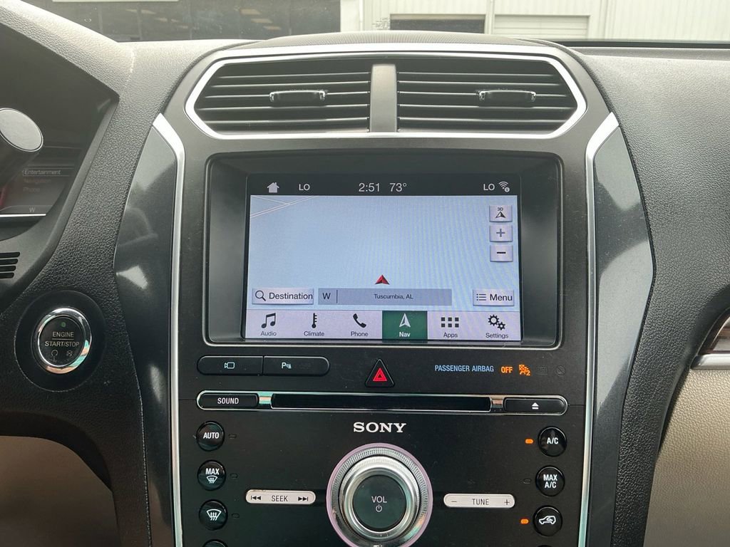 Certified 2018 Ford Explorer Limited FWD image 26