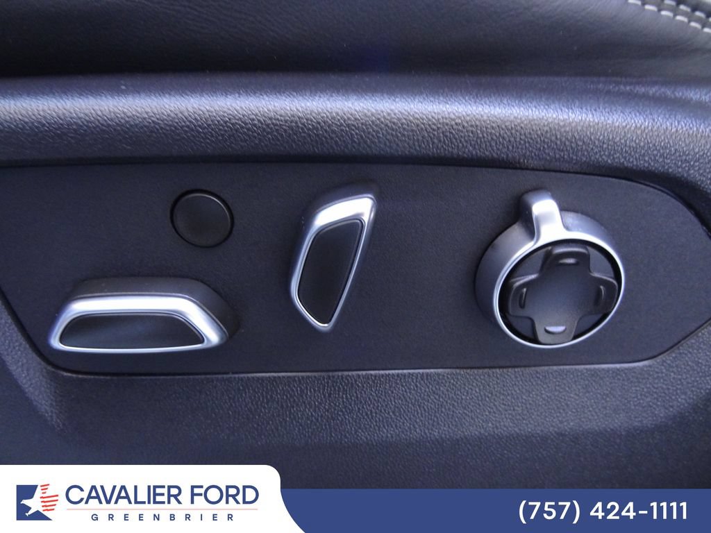 Used 2024 GMC Sierra 2500 AT4X AWD/4WD image 8