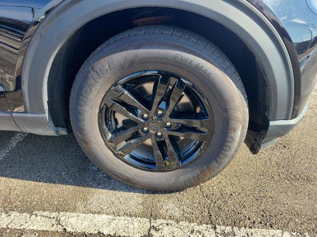 Certified 2023 Ford Explorer XLT AWD/4WD image 6
