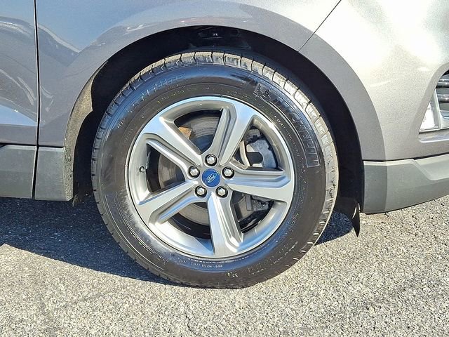 Certified 2022 Ford Edge SEL w/ Convenience Package AWD/4WD image 8