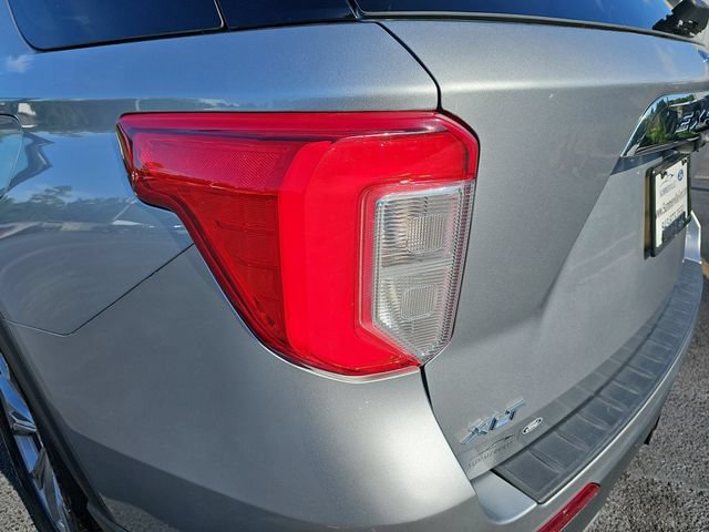 Certified 2023 Ford Explorer XLT w/ Equipment Group 202A AWD/4WD image 39
