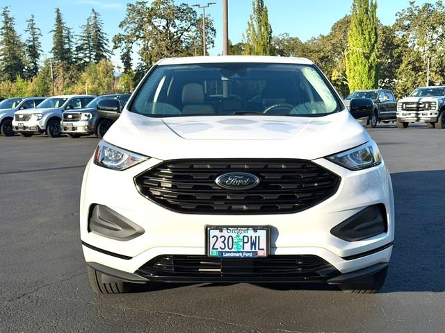 Certified 2024 Ford Edge SE w/ Black Appearance Package AWD/4WD image 10