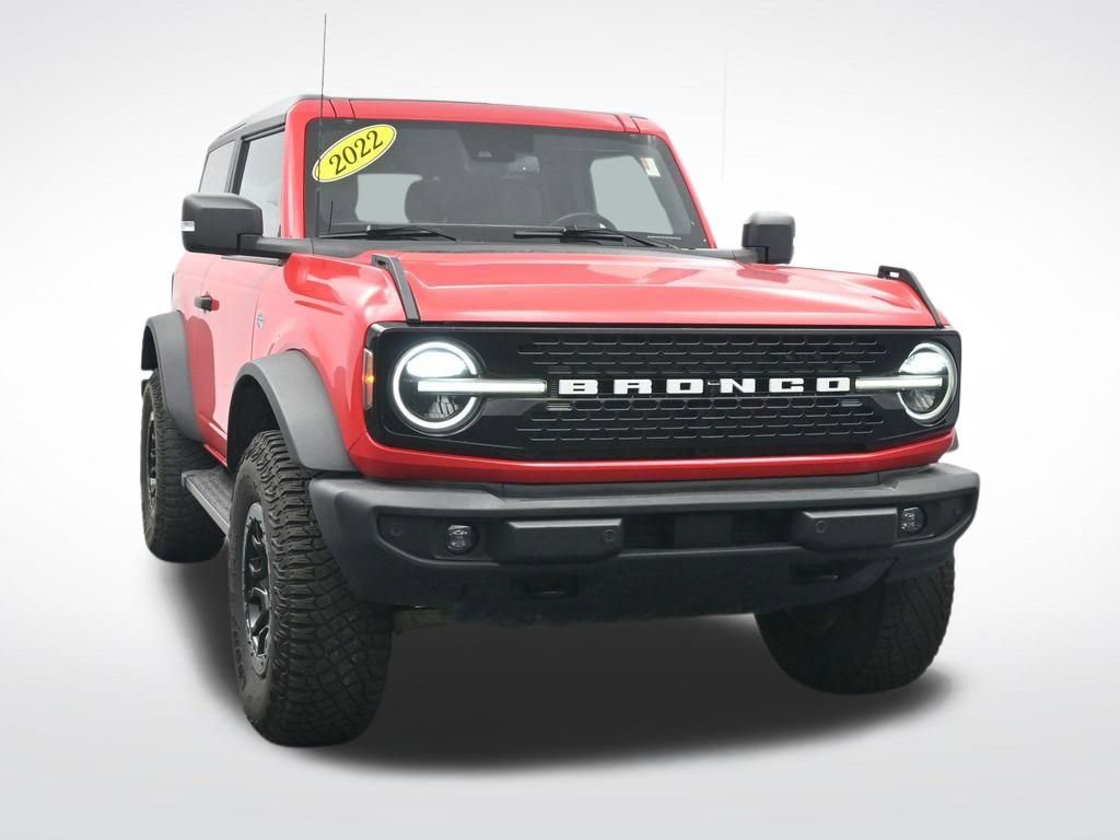 Certified 2022 Ford Bronco Wildtrak AWD/4WD image 3