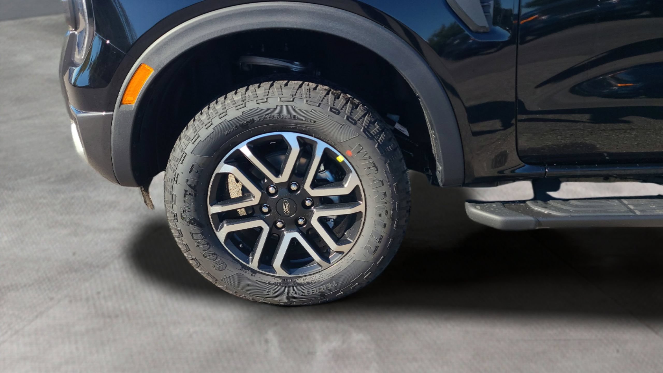 Certified 2025 Ford Ranger Lariat w/ Advanced Towing Package AWD/4WD image 69