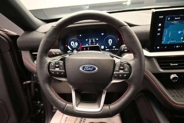 Certified 2025 Ford Explorer ST-Line w/ Premium Package AWD/4WD image 15